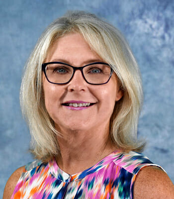 Carmen Singer